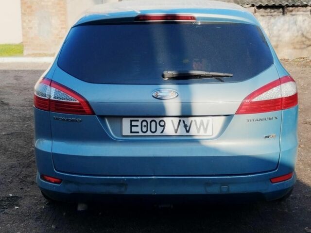 Бежевый Форд Мондео, объемом двигателя 2 л и пробегом 2 тыс. км за 2750 $, фото 3 на Automoto.ua