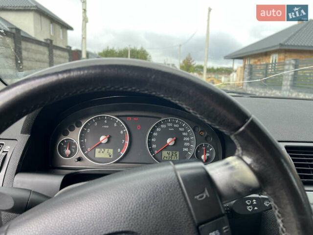 Бежевый Форд Мондео, объемом двигателя 1.8 л и пробегом 244 тыс. км за 3800 $, фото 8 на Automoto.ua