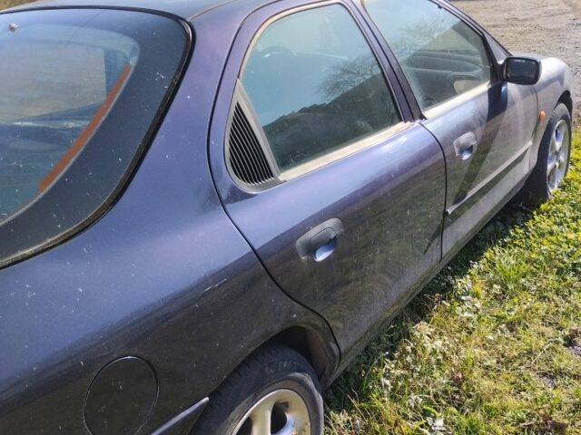 Черный Форд Мондео, объемом двигателя 1.8 л и пробегом 1 тыс. км за 1300 $, фото 1 на Automoto.ua