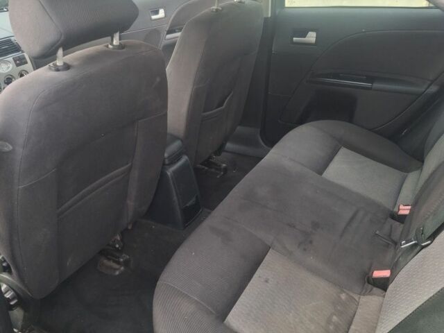 Чорний Форд Мондео, об'ємом двигуна 2 л та пробігом 340 тис. км за 1900 $, фото 9 на Automoto.ua