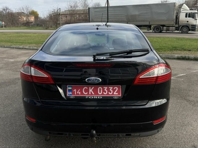 Чорний Форд Мондео, об'ємом двигуна 2 л та пробігом 204 тис. км за 6699 $, фото 4 на Automoto.ua