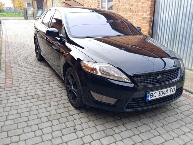 Чорний Форд Мондео, об'ємом двигуна 1.6 л та пробігом 227 тис. км за 5700 $, фото 2 на Automoto.ua