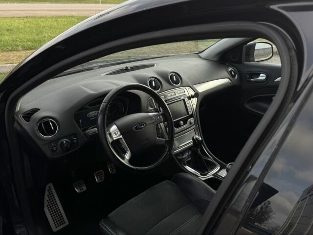 Чорний Форд Мондео, об'ємом двигуна 2 л та пробігом 204 тис. км за 6699 $, фото 9 на Automoto.ua