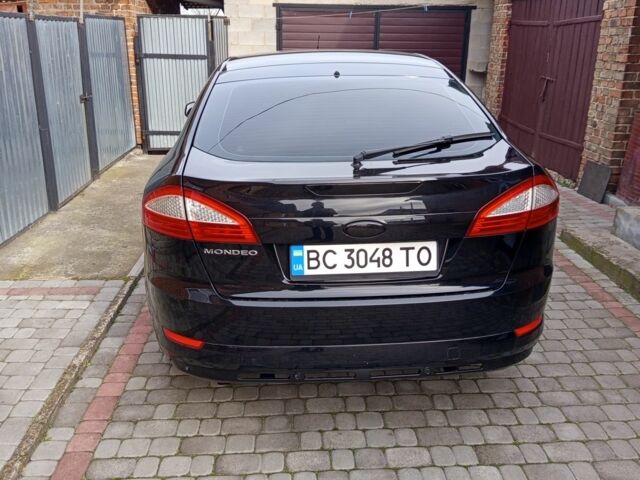 Чорний Форд Мондео, об'ємом двигуна 1.6 л та пробігом 227 тис. км за 5700 $, фото 8 на Automoto.ua