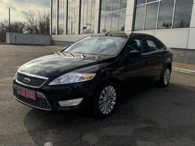 Чорний Форд Мондео, об'ємом двигуна 2 л та пробігом 204 тис. км за 6699 $, фото 7 на Automoto.ua