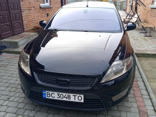 Чорний Форд Мондео, об'ємом двигуна 1.6 л та пробігом 227 тис. км за 5700 $, фото 4 на Automoto.ua