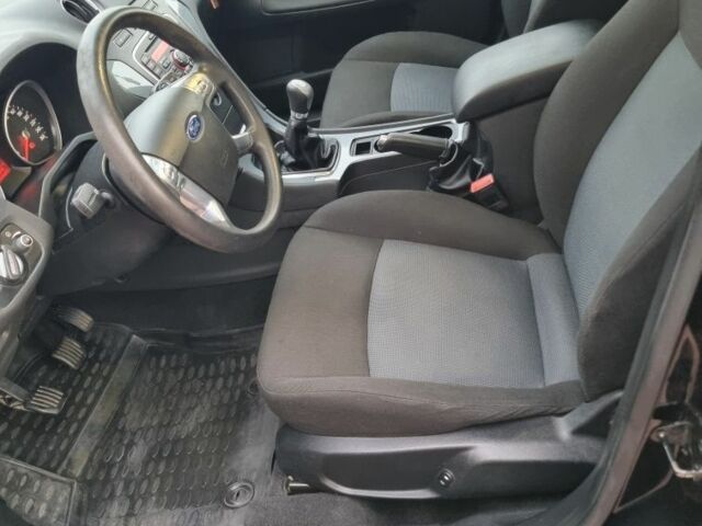 Чорний Форд Мондео, об'ємом двигуна 0 л та пробігом 180 тис. км за 6500 $, фото 2 на Automoto.ua