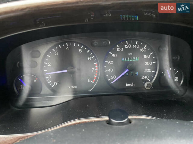 Черный Форд Мондео, объемом двигателя 2 л и пробегом 330 тыс. км за 2650 $, фото 16 на Automoto.ua