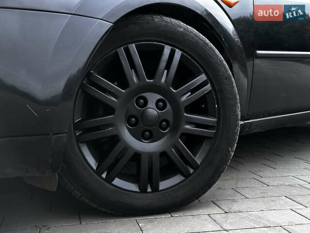 Черный Форд Мондео, объемом двигателя 2 л и пробегом 220 тыс. км за 2800 $, фото 16 на Automoto.ua