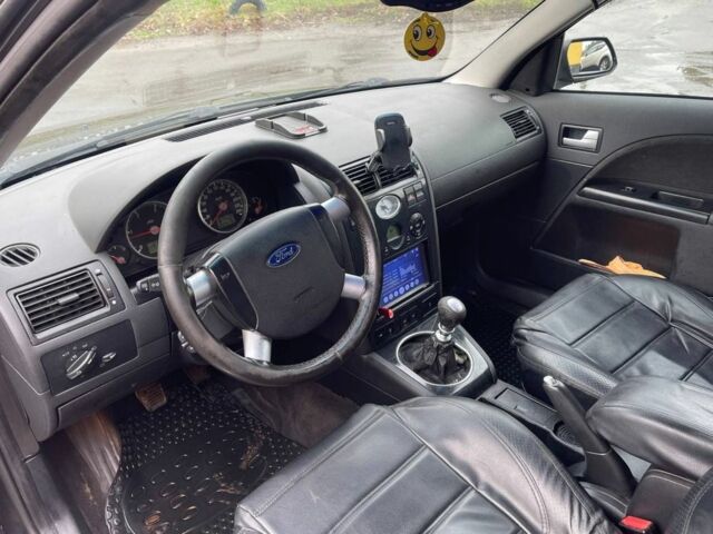 Черный Форд Мондео, объемом двигателя 2 л и пробегом 185 тыс. км за 2150 $, фото 5 на Automoto.ua