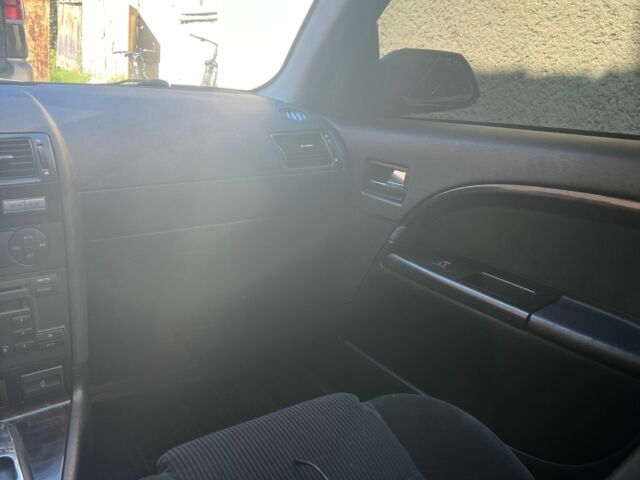 Черный Форд Мондео, объемом двигателя 0 л и пробегом 320 тыс. км за 3300 $, фото 4 на Automoto.ua