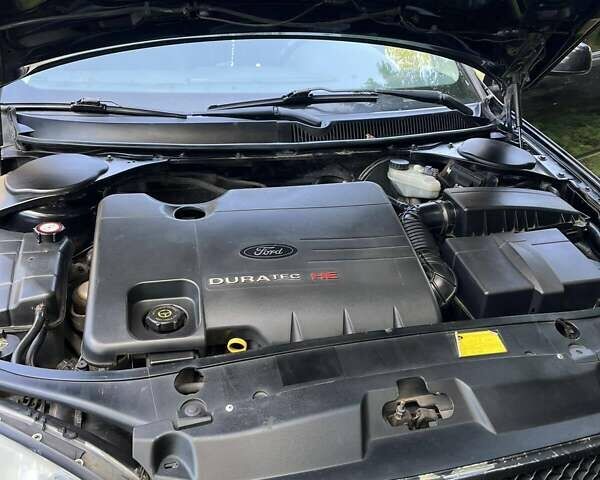 Черный Форд Мондео, объемом двигателя 2 л и пробегом 360 тыс. км за 2700 $, фото 4 на Automoto.ua