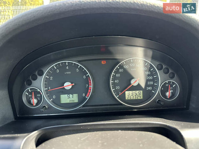 Форд Мондео 2004 в Львове на Automoto.ua Черный Форд Мондео, объемом двигателя 2 л и пробегом 269 тыс. км за 3999 $, фото 4 на Automoto.ua