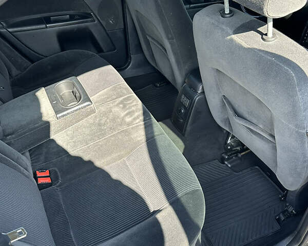 Форд Мондео 2004 в Львове на Automoto.ua Черный Форд Мондео, объемом двигателя 2 л и пробегом 269 тыс. км за 3999 $, фото 11 на Automoto.ua