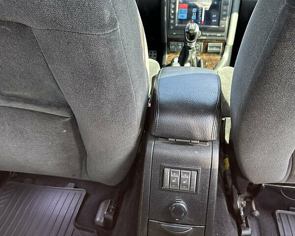 Форд Мондео 2004 в Львове на Automoto.ua Черный Форд Мондео, объемом двигателя 2 л и пробегом 269 тыс. км за 3999 $, фото 13 на Automoto.ua