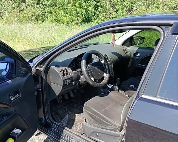 Форд Мондео 2004 в Кривом Роге на Automoto.ua Черный Форд Мондео, объемом двигателя 2 л и пробегом 320 тыс. км за 4200 $, фото 2 на Automoto.ua