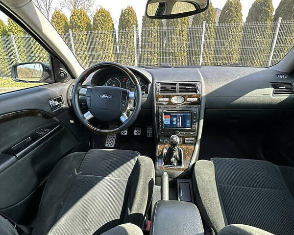 Форд Мондео 2004 в Львове на Automoto.ua Черный Форд Мондео, объемом двигателя 2 л и пробегом 269 тыс. км за 3999 $, фото 14 на Automoto.ua