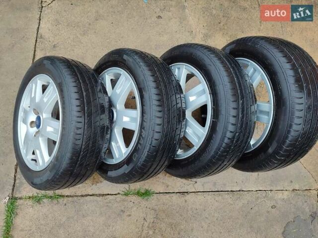 Черный Форд Мондео, объемом двигателя 2 л и пробегом 225 тыс. км за 5900 $, фото 17 на Automoto.ua