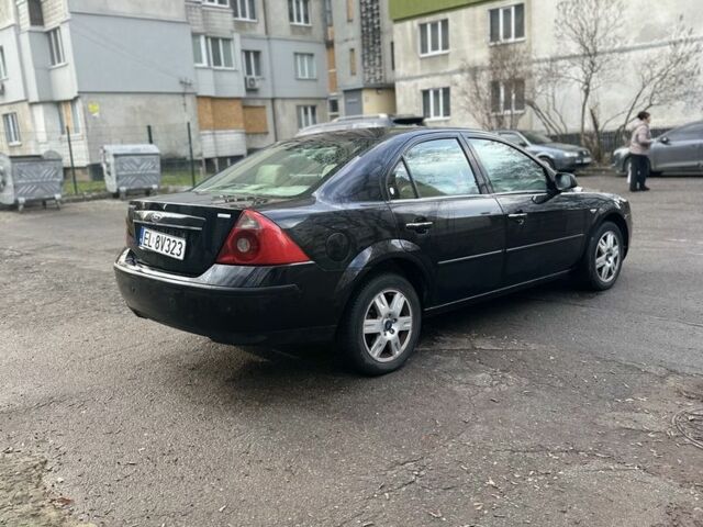 Черный Форд Мондео, объемом двигателя 2 л и пробегом 344 тыс. км за 2500 $, фото 2 на Automoto.ua