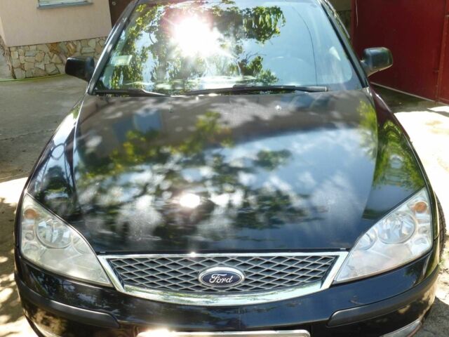 Черный Форд Мондео, объемом двигателя 2 л и пробегом 180 тыс. км за 5900 $, фото 8 на Automoto.ua