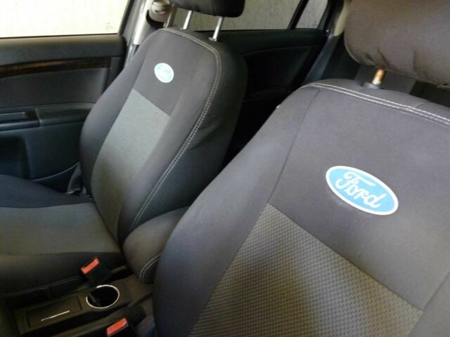 Черный Форд Мондео, объемом двигателя 2 л и пробегом 180 тыс. км за 5900 $, фото 16 на Automoto.ua