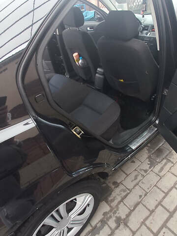 Черный Форд Мондео, объемом двигателя 2 л и пробегом 236 тыс. км за 5400 $, фото 11 на Automoto.ua