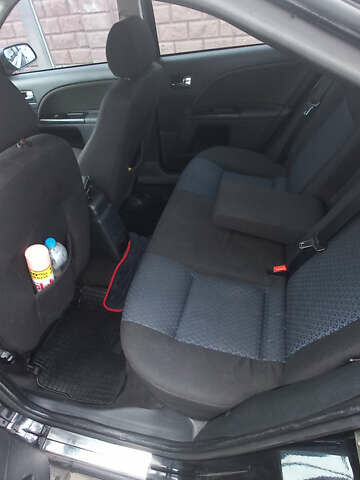 Черный Форд Мондео, объемом двигателя 2 л и пробегом 236 тыс. км за 5400 $, фото 14 на Automoto.ua