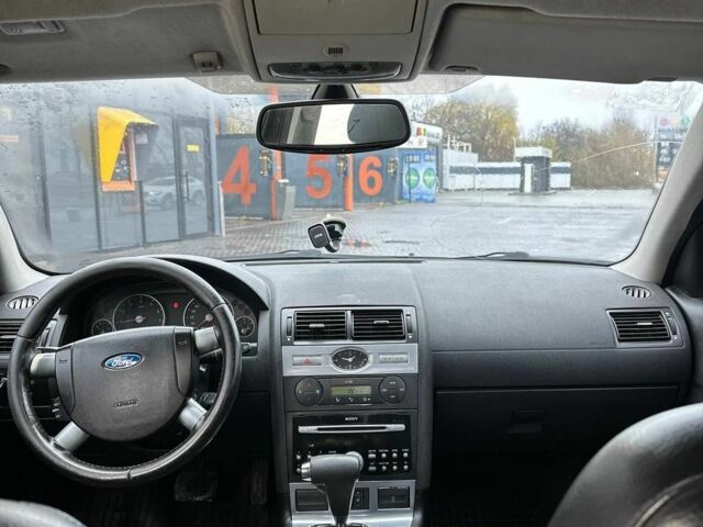 Черный Форд Мондео, объемом двигателя 2 л и пробегом 340 тыс. км за 4100 $, фото 5 на Automoto.ua