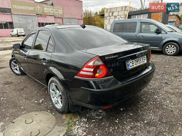 Черный Форд Мондео, объемом двигателя 1.8 л и пробегом 313 тыс. км за 5200 $, фото 10 на Automoto.ua