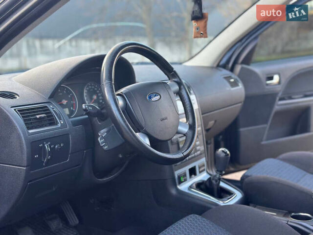 Черный Форд Мондео, объемом двигателя 2 л и пробегом 260 тыс. км за 4799 $, фото 13 на Automoto.ua