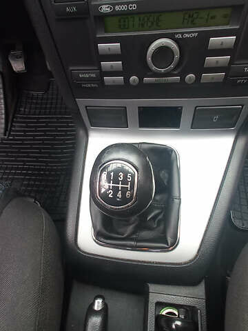 Черный Форд Мондео, объемом двигателя 2 л и пробегом 236 тыс. км за 5400 $, фото 7 на Automoto.ua