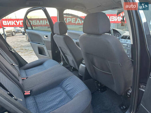 Черный Форд Мондео, объемом двигателя 2 л и пробегом 260 тыс. км за 4799 $, фото 25 на Automoto.ua