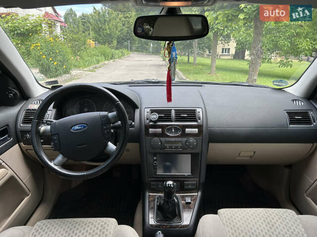 Черный Форд Мондео, объемом двигателя 1.8 л и пробегом 293 тыс. км за 4700 $, фото 25 на Automoto.ua