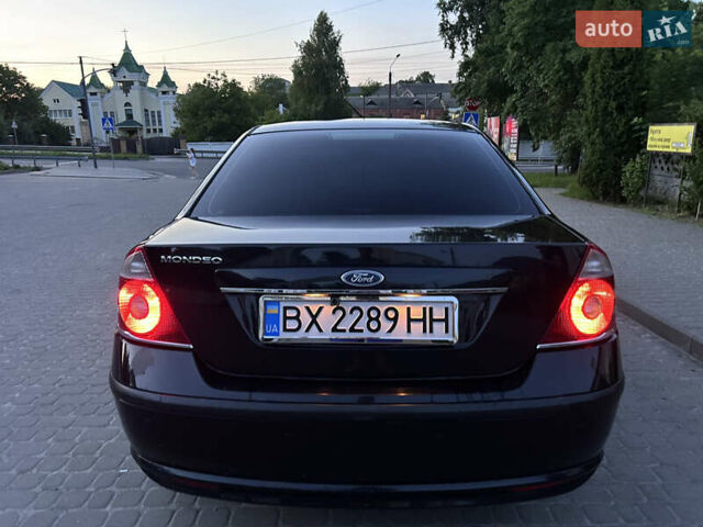 Черный Форд Мондео, объемом двигателя 1.8 л и пробегом 293 тыс. км за 4700 $, фото 8 на Automoto.ua