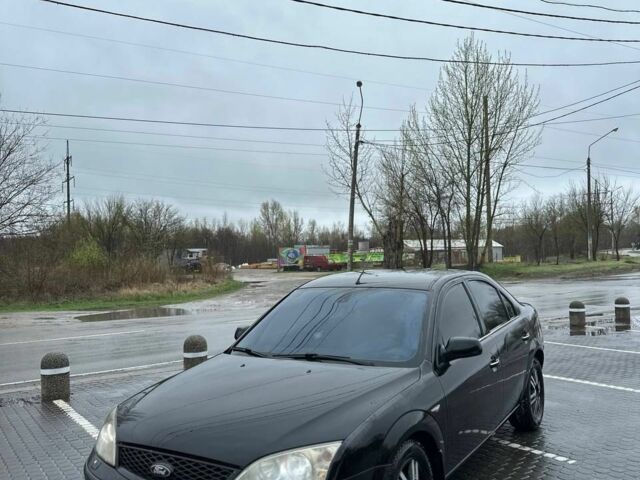 Черный Форд Мондео, объемом двигателя 2 л и пробегом 340 тыс. км за 4100 $, фото 10 на Automoto.ua