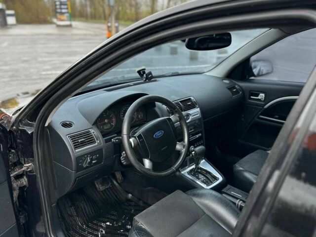 Черный Форд Мондео, объемом двигателя 2 л и пробегом 340 тыс. км за 4100 $, фото 6 на Automoto.ua