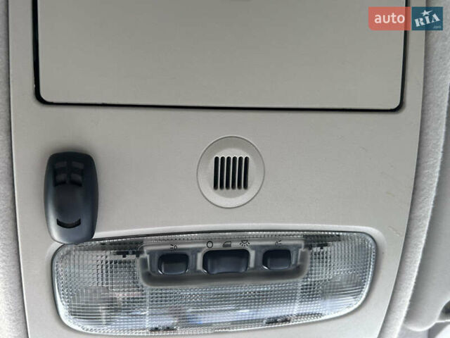 Черный Форд Мондео, объемом двигателя 1.8 л и пробегом 293 тыс. км за 4700 $, фото 20 на Automoto.ua