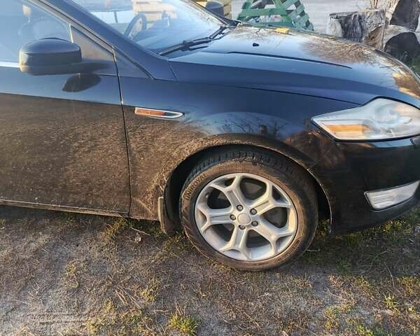 Чорний Форд Мондео, об'ємом двигуна 2.52 л та пробігом 260 тис. км за 6800 $, фото 13 на Automoto.ua