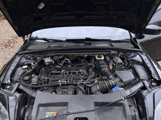 Черный Форд Мондео, объемом двигателя 2 л и пробегом 285 тыс. км за 7300 $, фото 6 на Automoto.ua