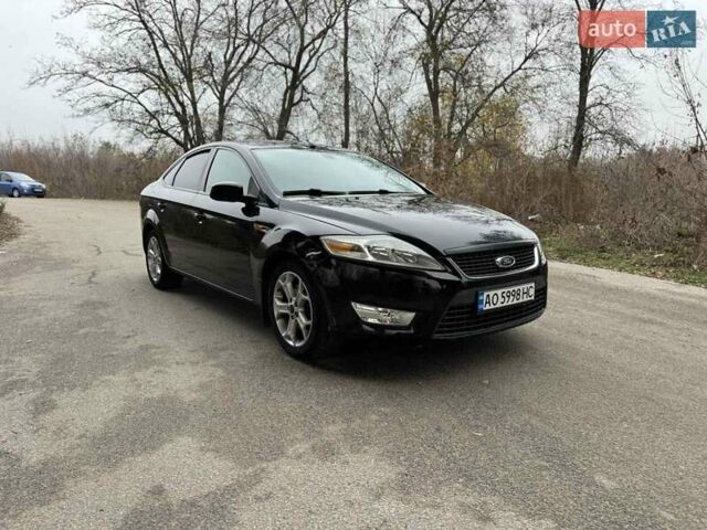 Черный Форд Мондео, объемом двигателя 1.75 л и пробегом 240 тыс. км за 3999 $, фото 15 на Automoto.ua