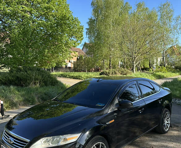 Чорний Форд Мондео, об'ємом двигуна 2.52 л та пробігом 319 тис. км за 6199 $, фото 4 на Automoto.ua
