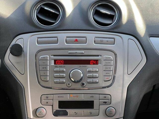 Форд Мондео 2007 в Ивано-Франковске на Automoto.ua Черный Форд Мондео, объемом двигателя 2 л и пробегом 245 тыс. км за 5800 $, фото 10 на Automoto.ua
