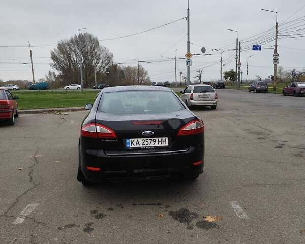 Форд Мондео 2007 в Киеве на Automoto.ua Черный Форд Мондео, объемом двигателя 2 л и пробегом 265 тыс. км за 5800 $, фото 1 на Automoto.ua