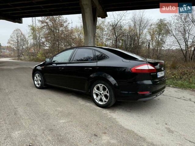 Черный Форд Мондео, объемом двигателя 1.75 л и пробегом 240 тыс. км за 3999 $, фото 14 на Automoto.ua