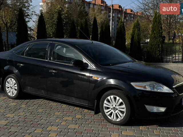 Черный Форд Мондео, объемом двигателя 1.8 л и пробегом 250 тыс. км за 5700 $, фото 9 на Automoto.ua