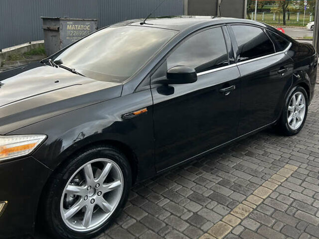 Черный Форд Мондео, объемом двигателя 2.26 л и пробегом 300 тыс. км за 5700 $, фото 5 на Automoto.ua