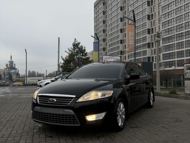 Чорний Форд Мондео, об'ємом двигуна 2 л та пробігом 250 тис. км за 3300 $, фото 2 на Automoto.ua