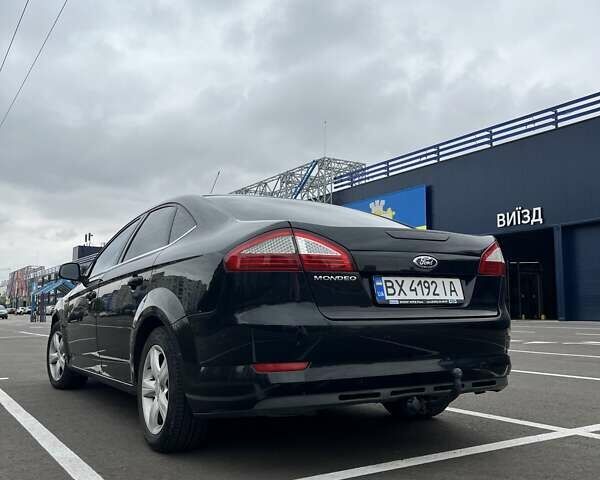 Чорний Форд Мондео, об'ємом двигуна 2.26 л та пробігом 260 тис. км за 7300 $, фото 4 на Automoto.ua