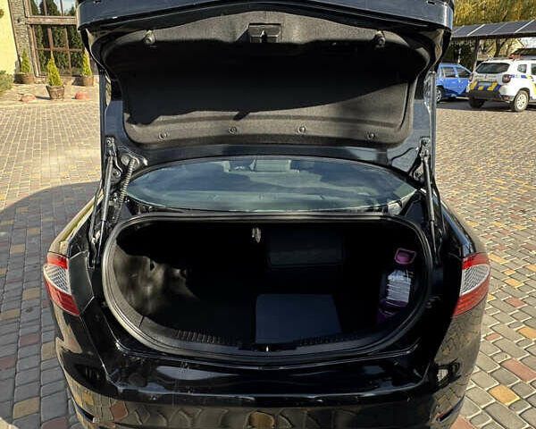 Черный Форд Мондео, объемом двигателя 1.8 л и пробегом 250 тыс. км за 5700 $, фото 14 на Automoto.ua