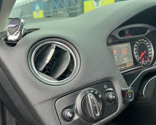 Чорний Форд Мондео, об'ємом двигуна 2.26 л та пробігом 260 тис. км за 7300 $, фото 25 на Automoto.ua